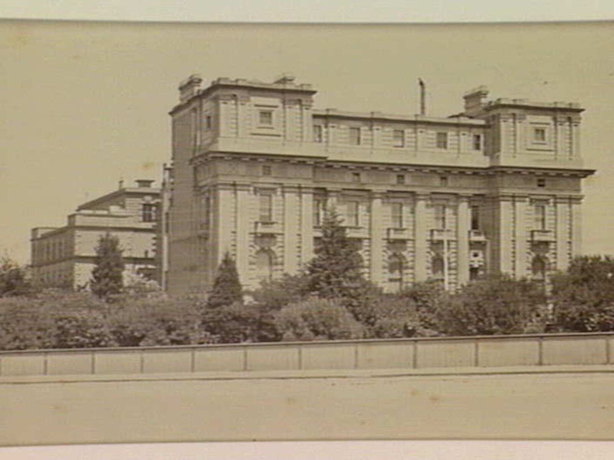 The Houses of Parliament, Melbourne, East Melbourne (c. 1880)