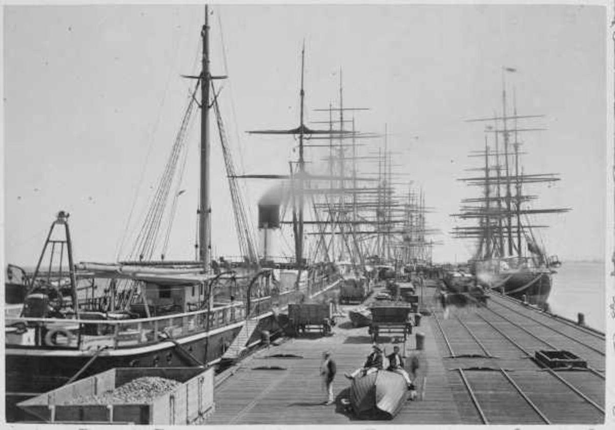 The Railway Pier, Sandridge, Port Melbourne (1865–95)