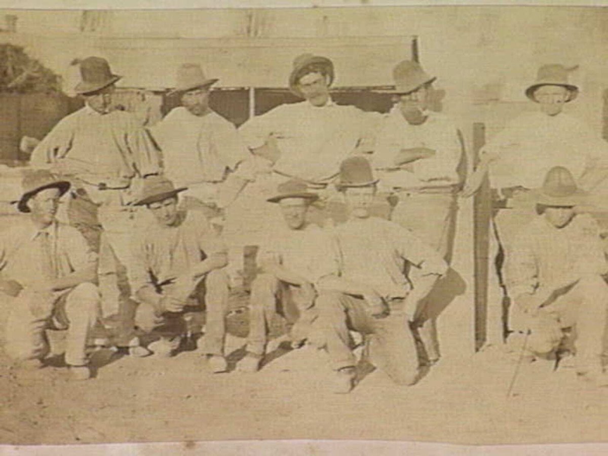 Workers at the Sheldon Stone Yard, Hoddle Street, Richmond (1865–95)