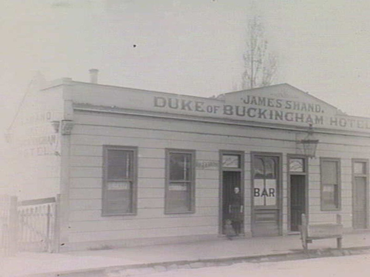 Duke of Buckingham Hotel, Richmond (1880–1910)