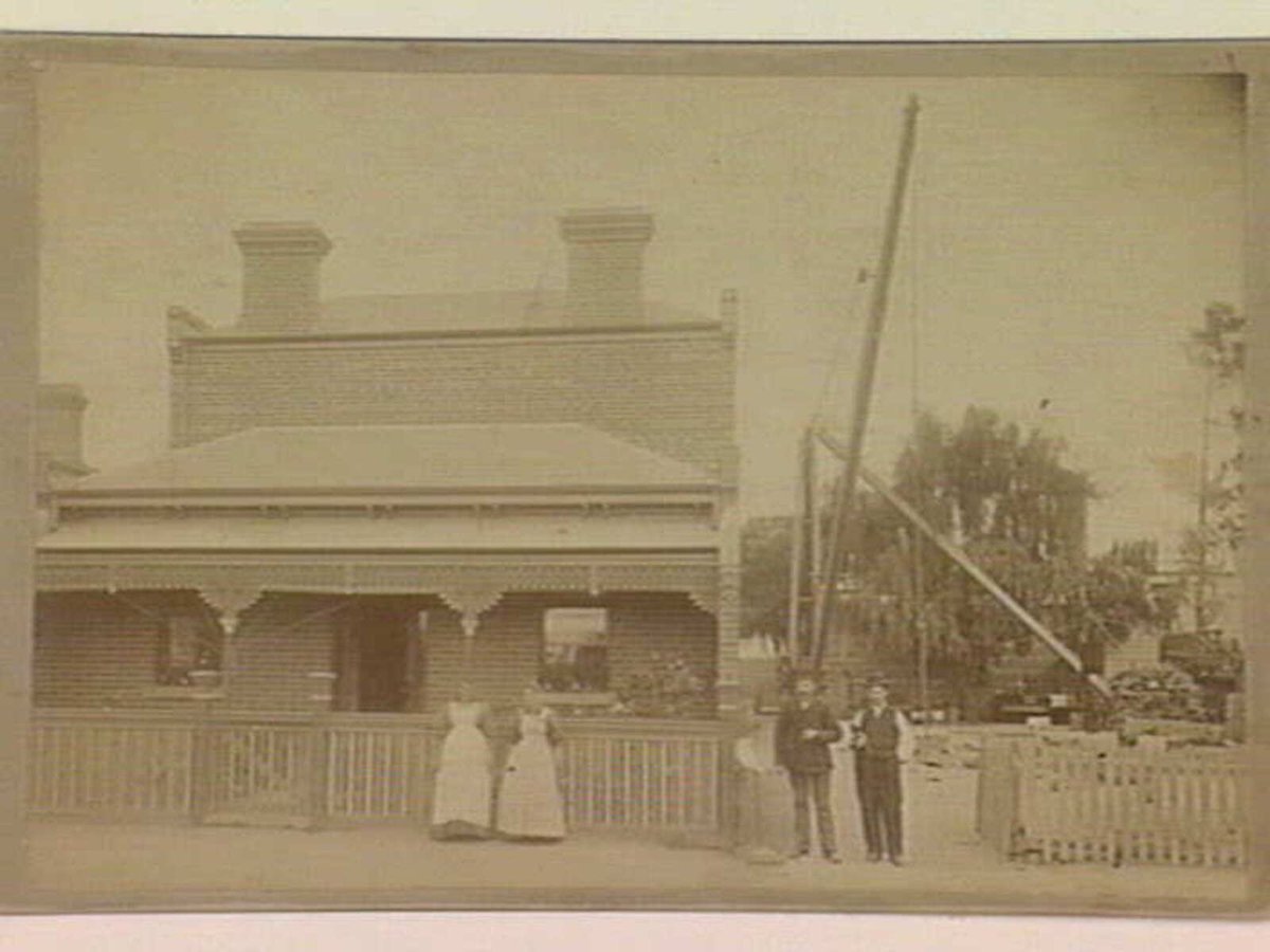 Sheldon Stone Yard and residence, Hoddle Street Richmond (1865–95)