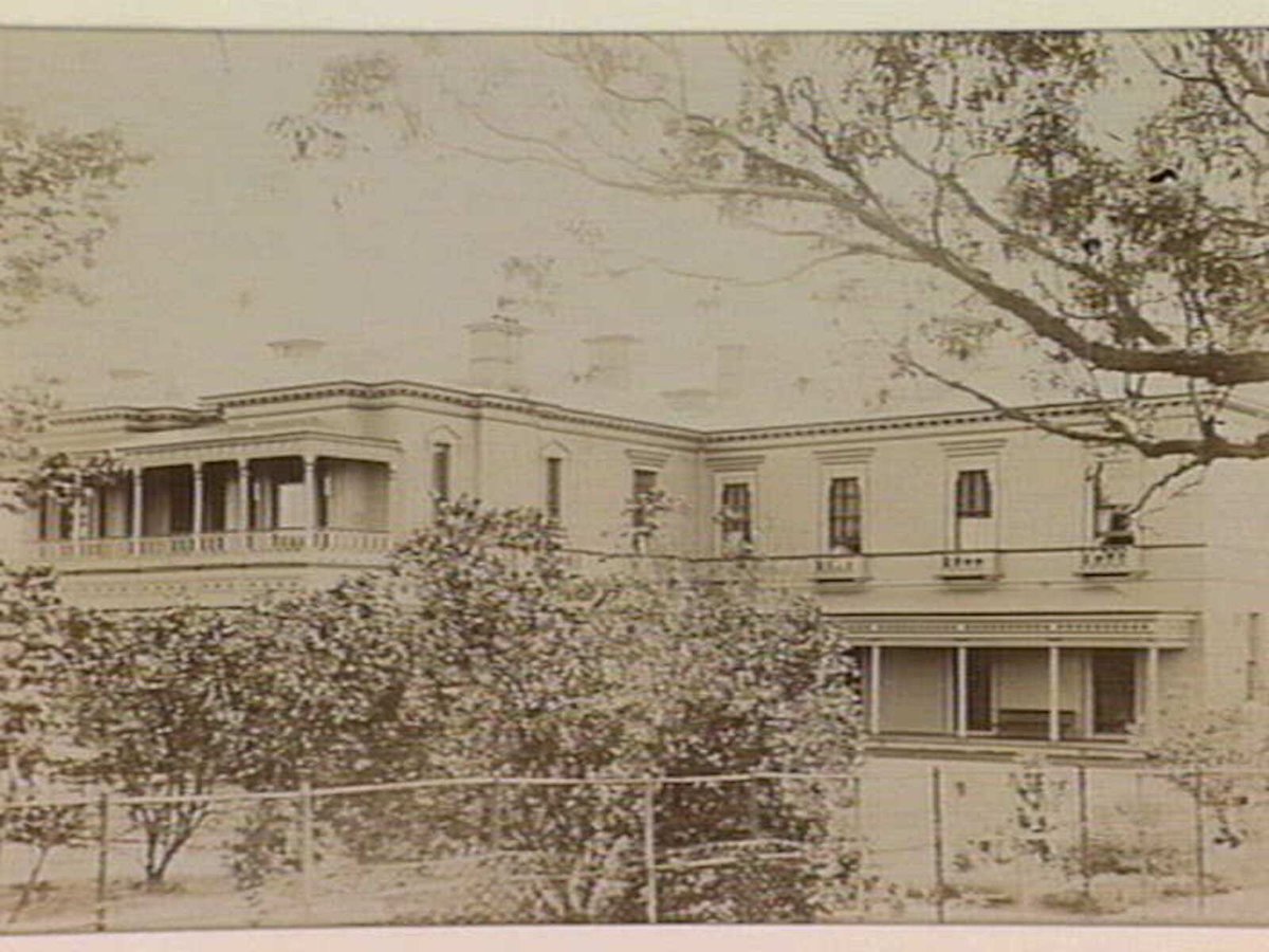 "Corinella" Melbourne residence of Matthew Hamilton Baird of Mount Bute. Tennyson Street, St. Kilda, St Kilda (1883–98)