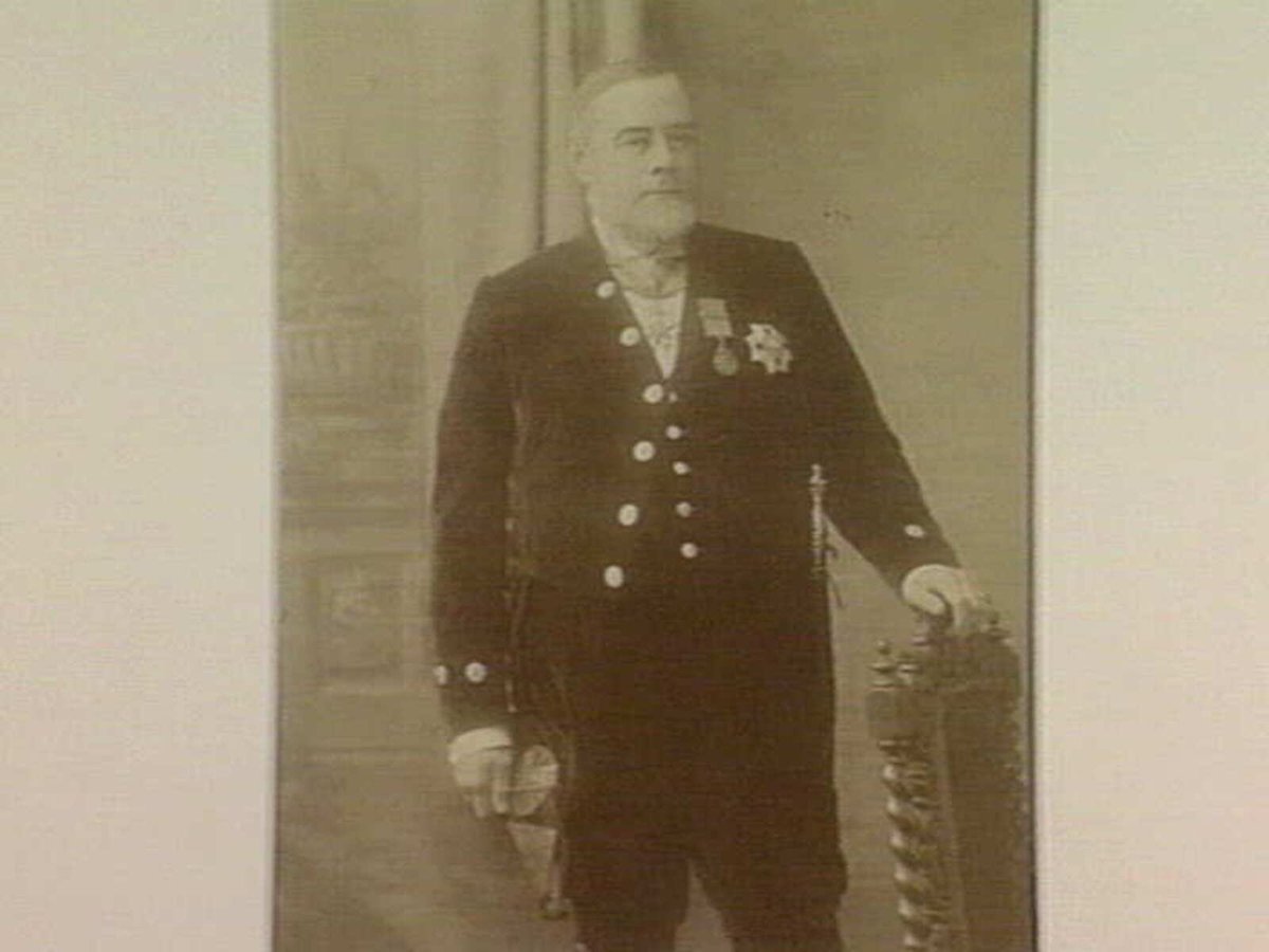 Sir George Verdon, 3rd President [of the Trustees of the Melbourne Public Library], Melbourne City (c. 1885)