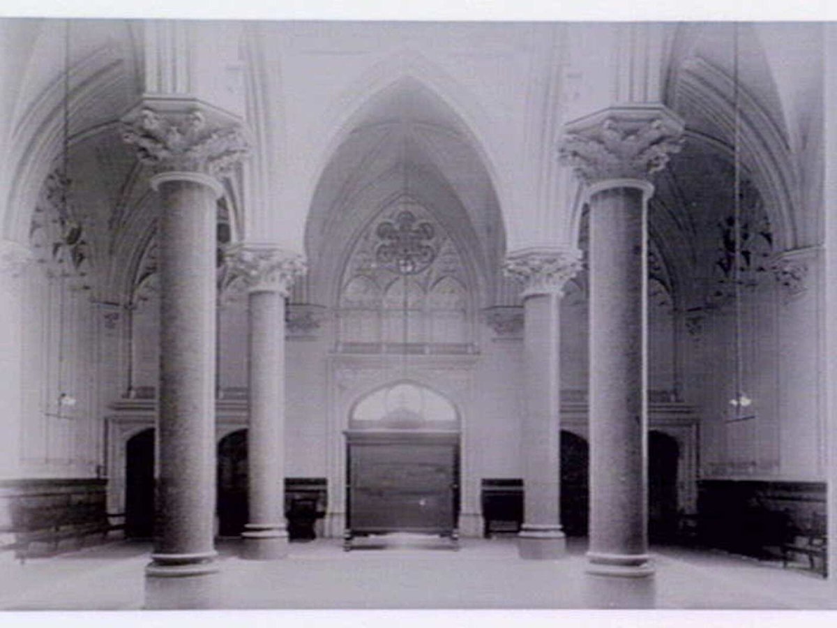The Melbourne Stock Exchange - The Vestibule, Melbourne City (1892–1900)