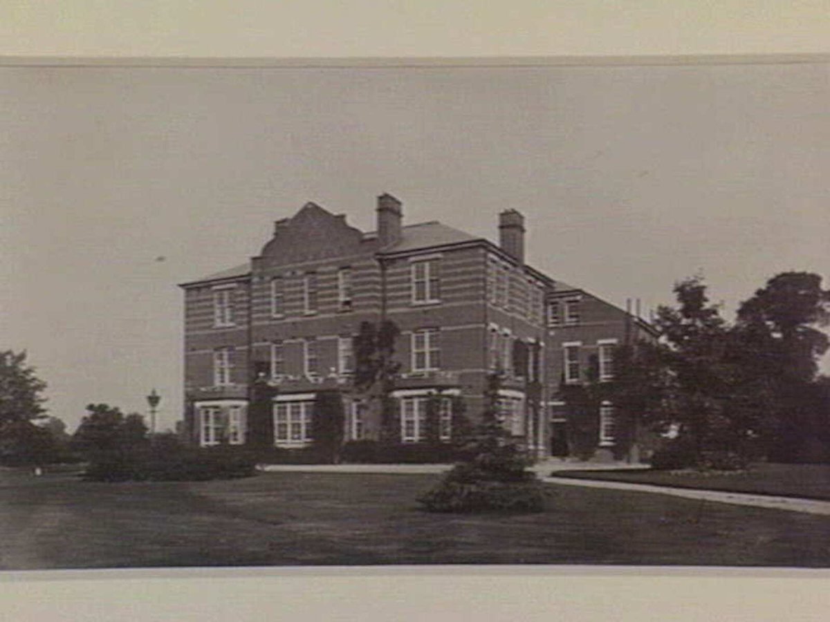 Villa D. County of Middlesex War Hospital, Napsbury, near St. Albans, St Albans (1914–18)