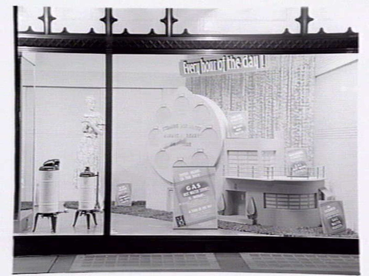 Window display at Prahran showroom of Metropolitan Gas Company (1936)