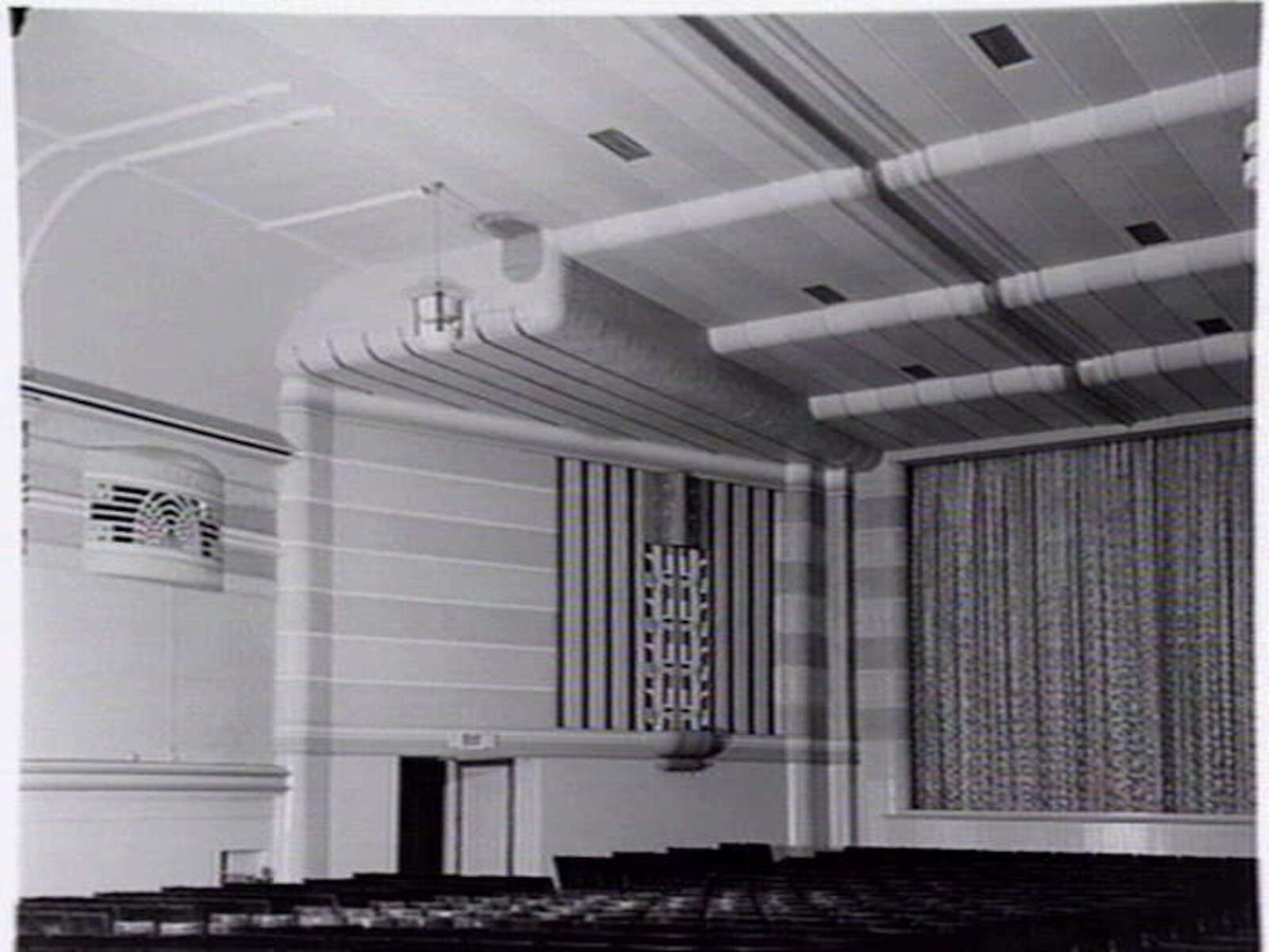 Interior, Loco Theatre, 574 Victoria Street, North Melbourne (c. 1940)