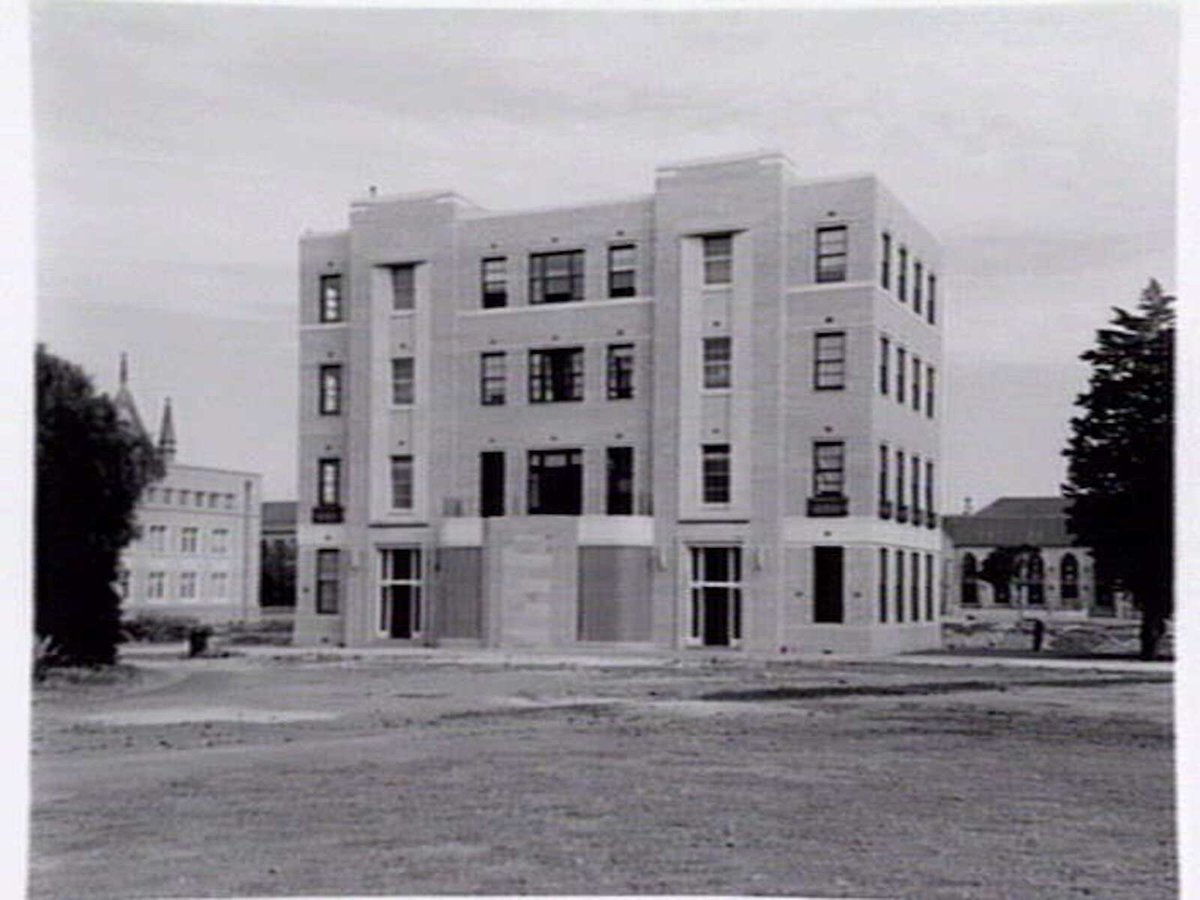 Completion of Commerce Building, University of Melbourne, Parkville (c. 1940)