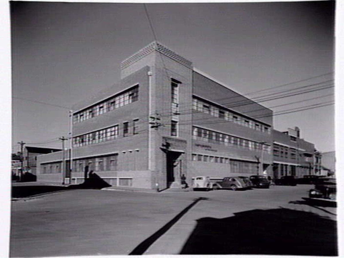 McLaren & Co., printers, 148-64 George St., Fitzroy (1940s)