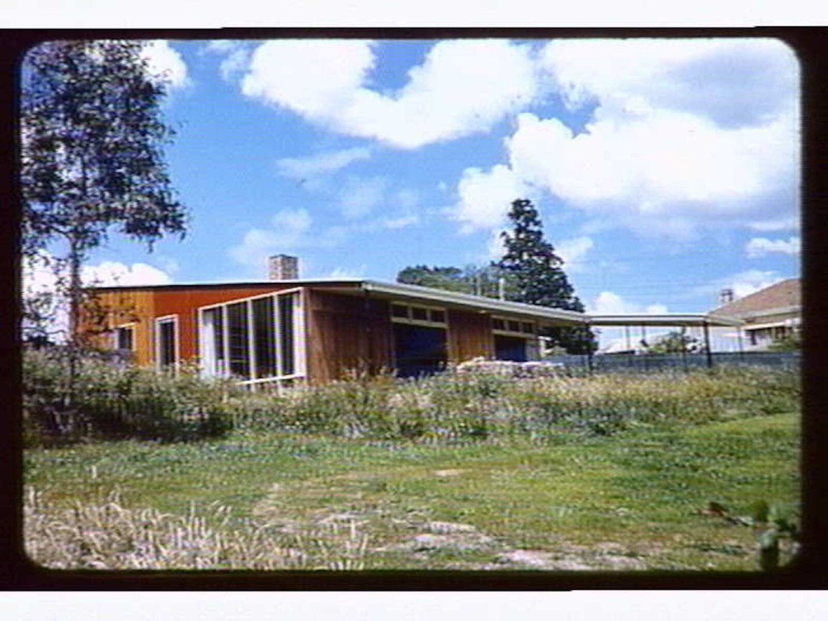 House. Mahoney Street. Templestowe. Melb. John & Phyllis Murphy. 1954
