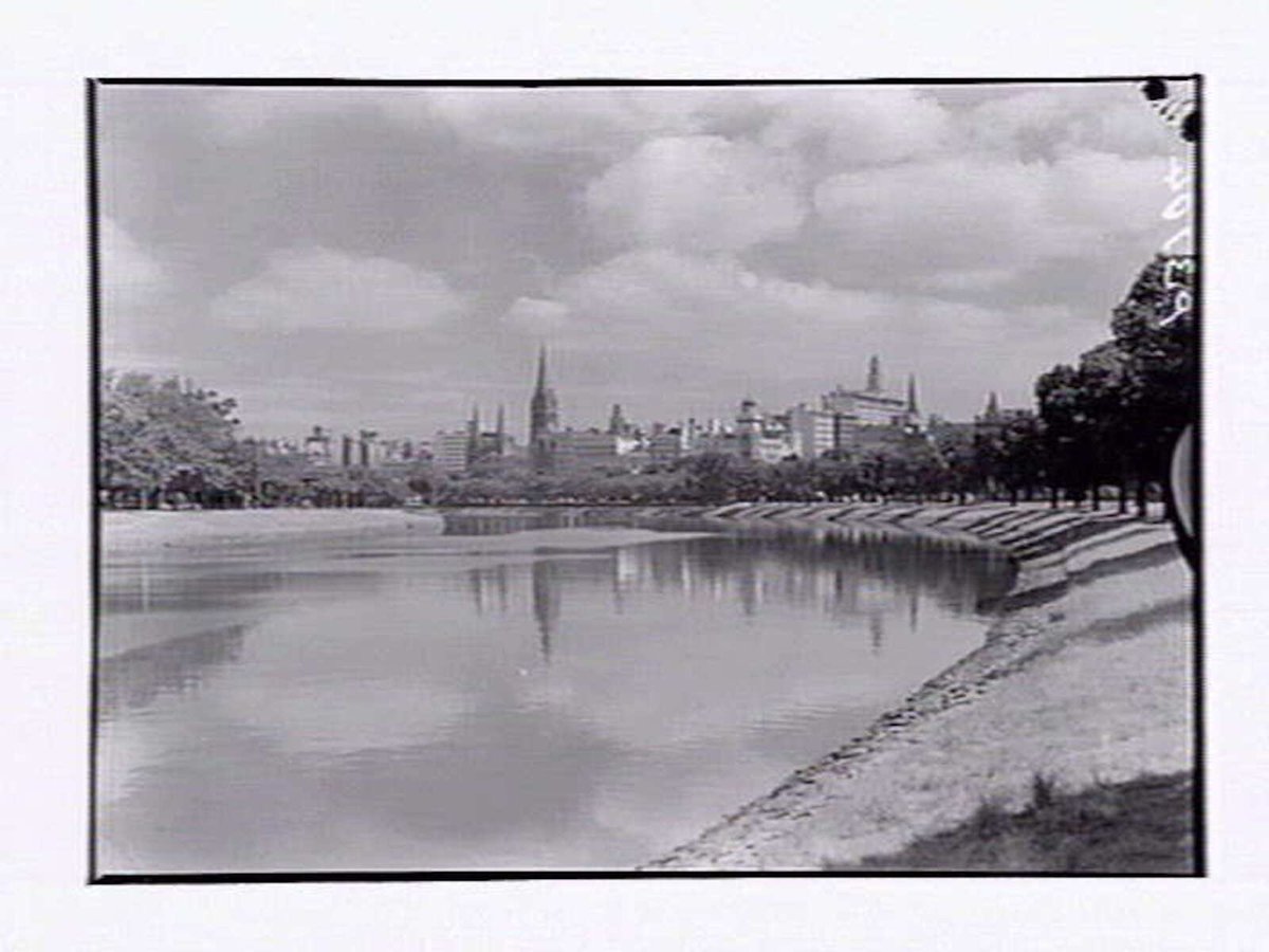 City skyline Melbourne (1948)