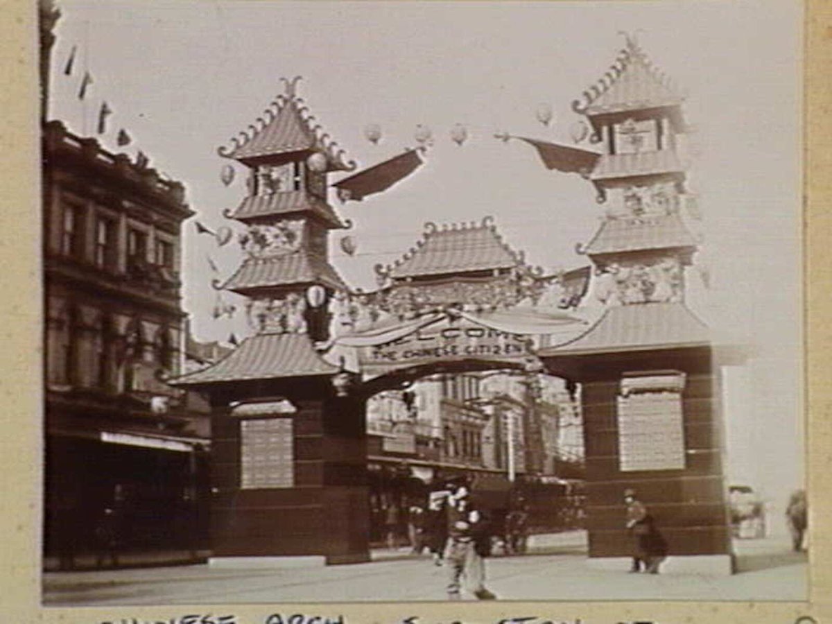 Chinese Arch, Swanston St, Melbourne City (c. 1901)