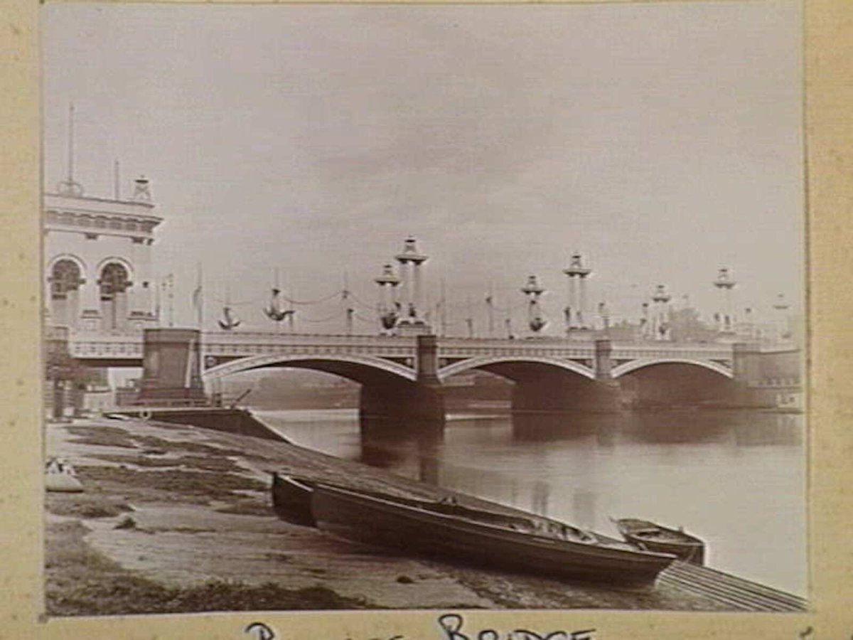 Princes Bridge, Melbourne City (c. 1901)