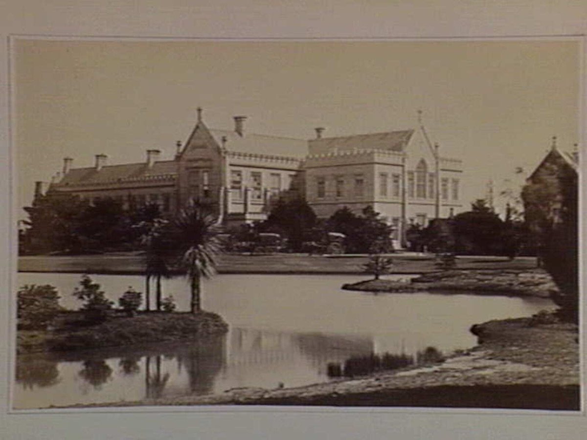 Melbourne University, Parkville (1872–76)