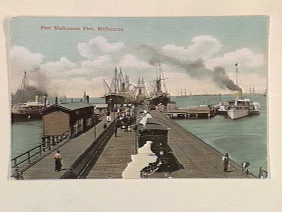 Port Melbourne Pier, Melbourne (c. 1907)
