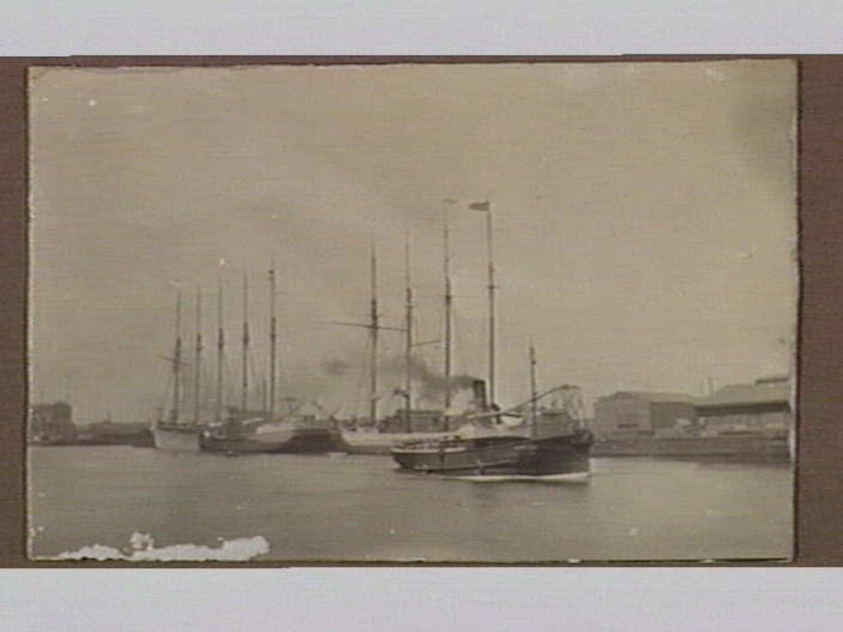 R. Yarra [i.e. River Yarra], Yarra River (1914–18)