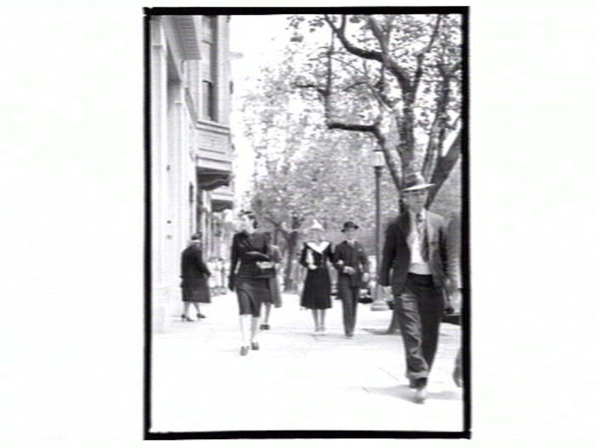 People in Collins Street near the Oriental Hotel, Melbourne City (1936–39)