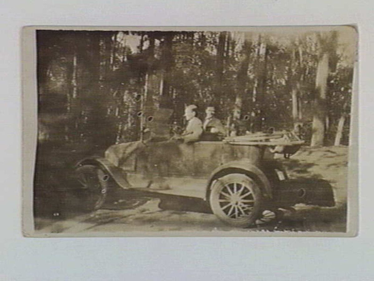 Arthur Laker and Thomas Freeman at Broadmeadows (c. 1928)
