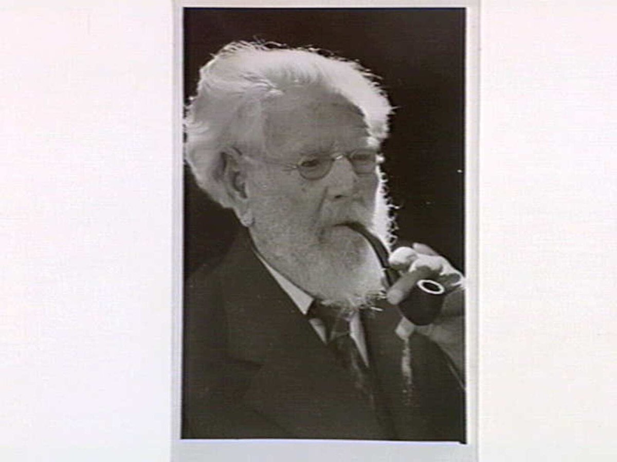 Mr. William Spence Mappin of Camberwell, Melbourne, he celebrated his 100th birthday on Tuesday, 24th Sept. 1940 (c. 1940)