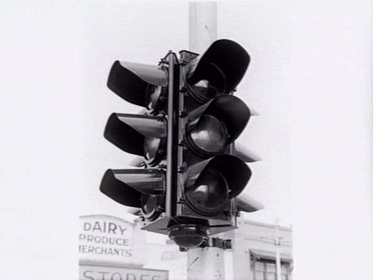 Traffic lights, Prahran (1938–40)