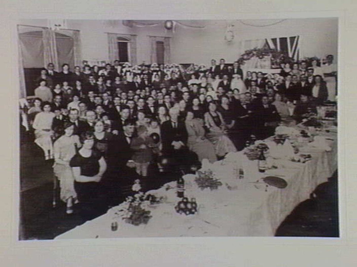 A reception at the Alhambra Cafe in Spencer St., opposite the railway station, owned by the Gogos family. 27/7/1924, Melbourne City