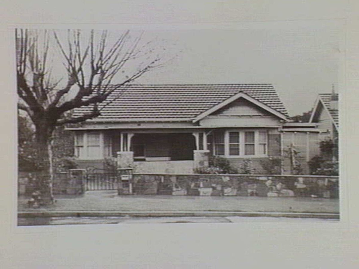 43 Rockley Rd., South Yarra, 1942. The first house Theo Polites bought