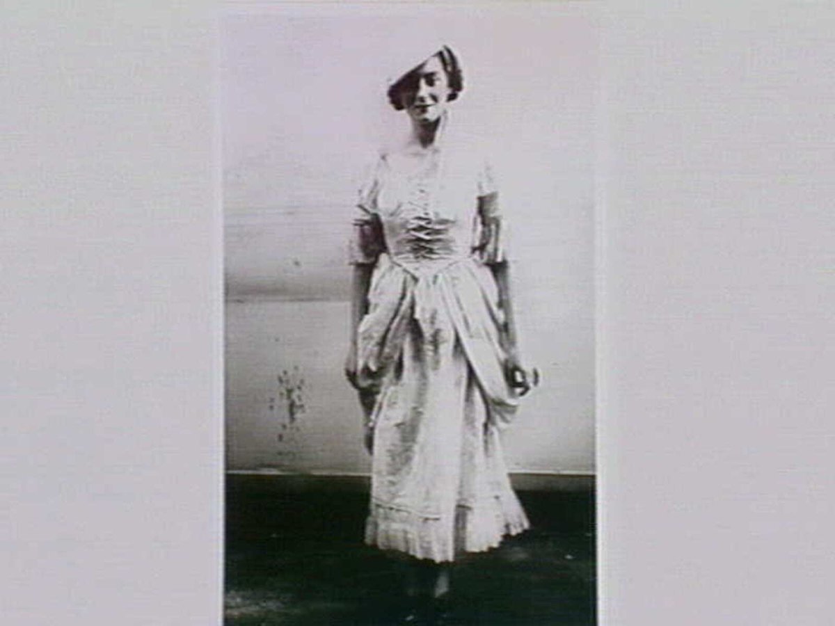 Vi Malouf as a member of the Seiglinde Choir, performing at a Coronation pageant at the Regent Theatre, Melbourne, 1937