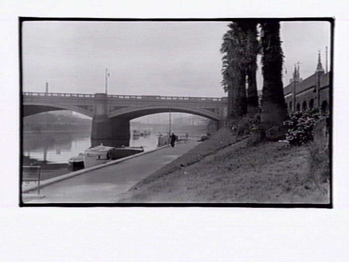 Princes Bridge, Melbourne City (1900–54)
