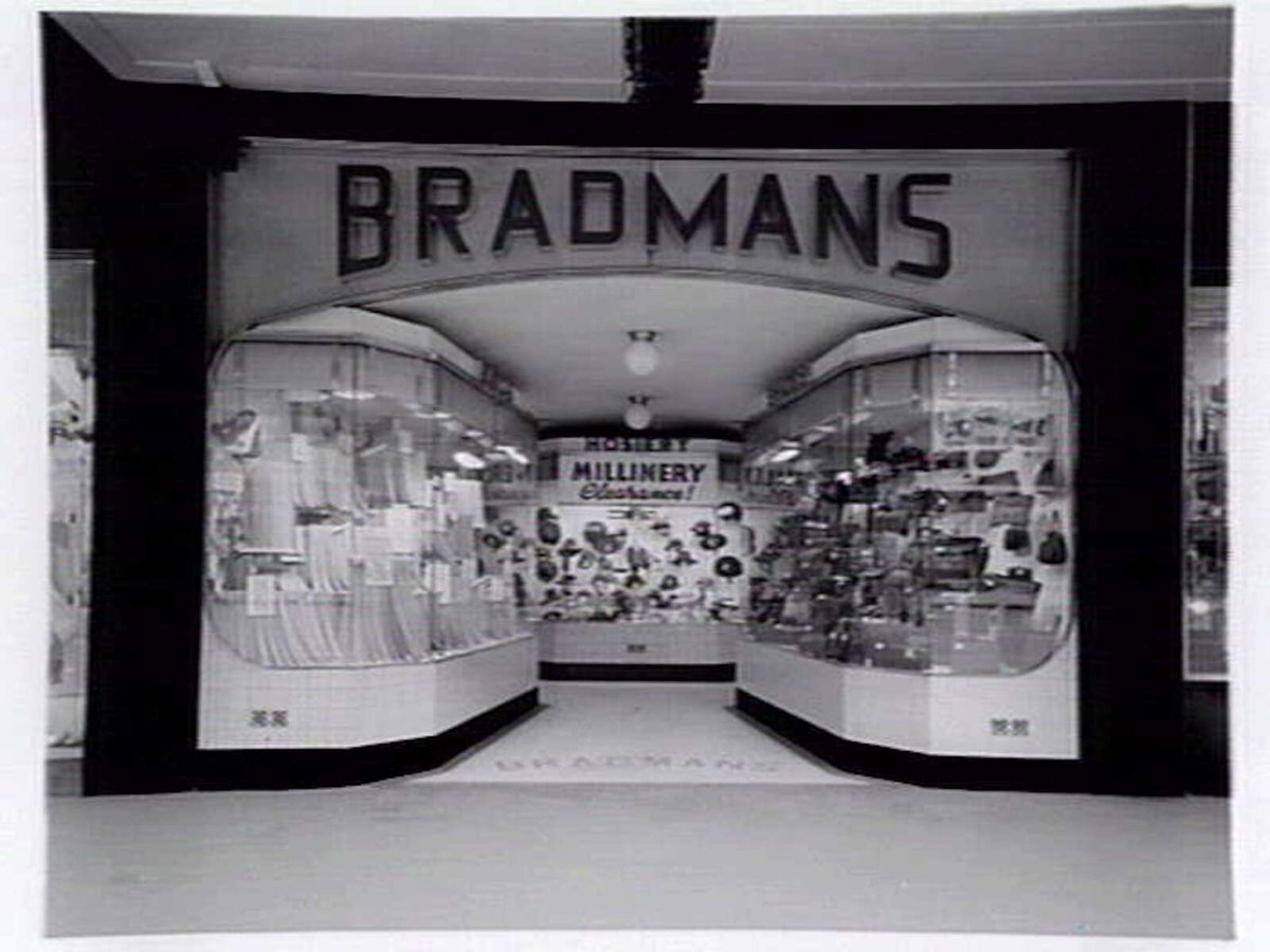 Bradmans bags, hosiery & millinery, 155 Swanston Street, Melbourne, Melbourne City (c. 1941)