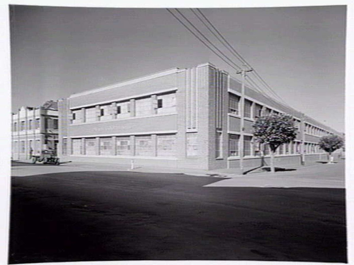 Exterior of Davies Coop & Co. Ltd., 625 Swanston Street, Carlton (c. 1947)