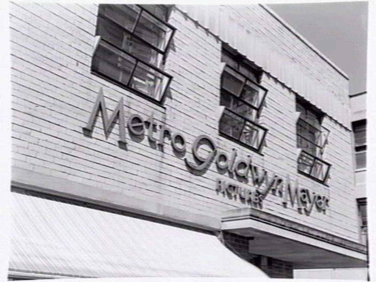 Metro Goldwyn Mayer Pictures building, 288 Queen St., Melbourne, Melbourne City (1948)