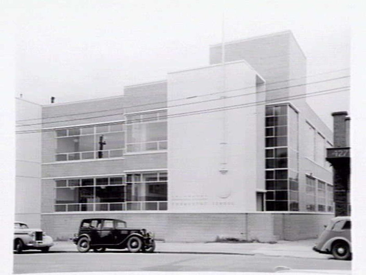 Swinburne Technical College Chemistry School, Burwood Rd. Hawthorn (1949)