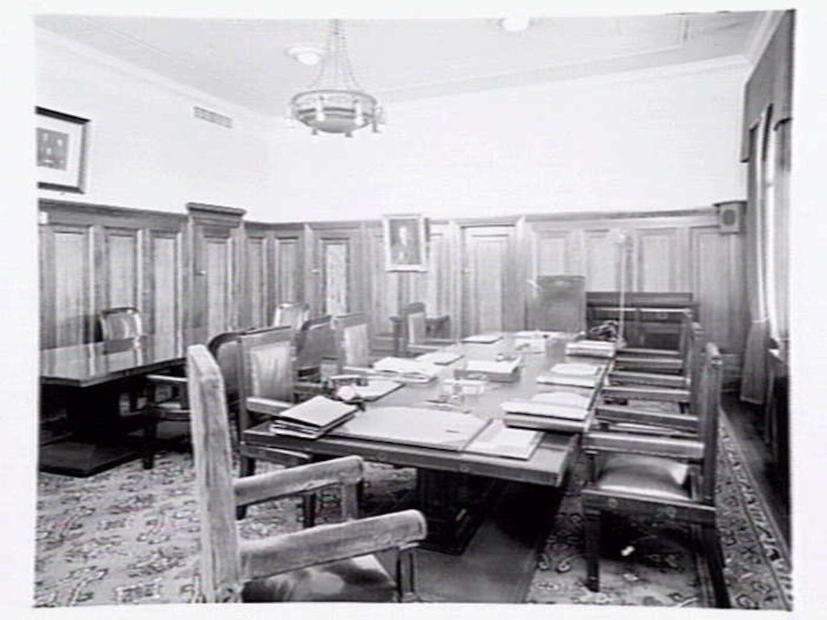 Boardroom, possibly at the Port Authority building, Market St., Melbourne, Melbourne City (c. 1950)