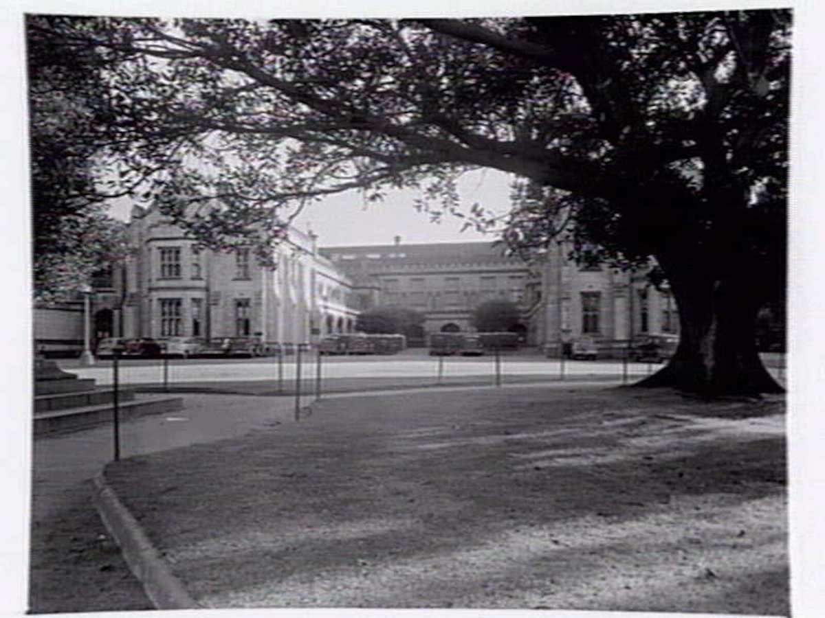 University of Melbourne, Old Arts Building, from the lawns, Parkville (c. 1950)