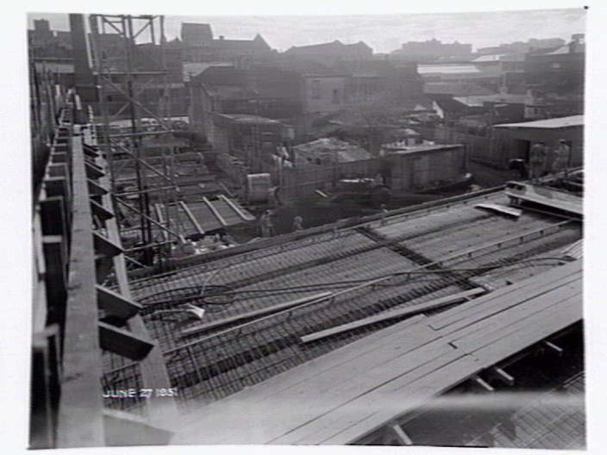 Construction site in Collingwood (1951)