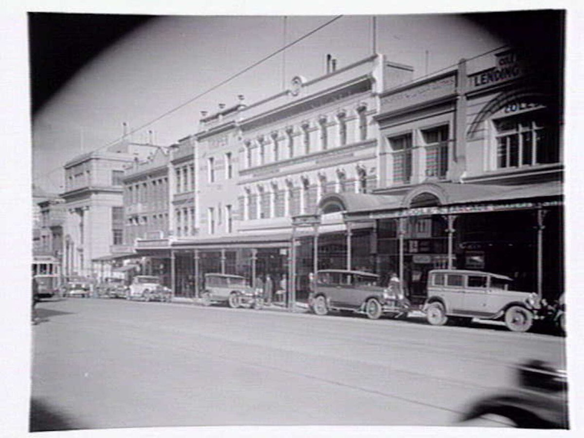 View of west side of Swanston Street, between Little Bourke and Lonsdale Streets, Melbourne City (1930–40)