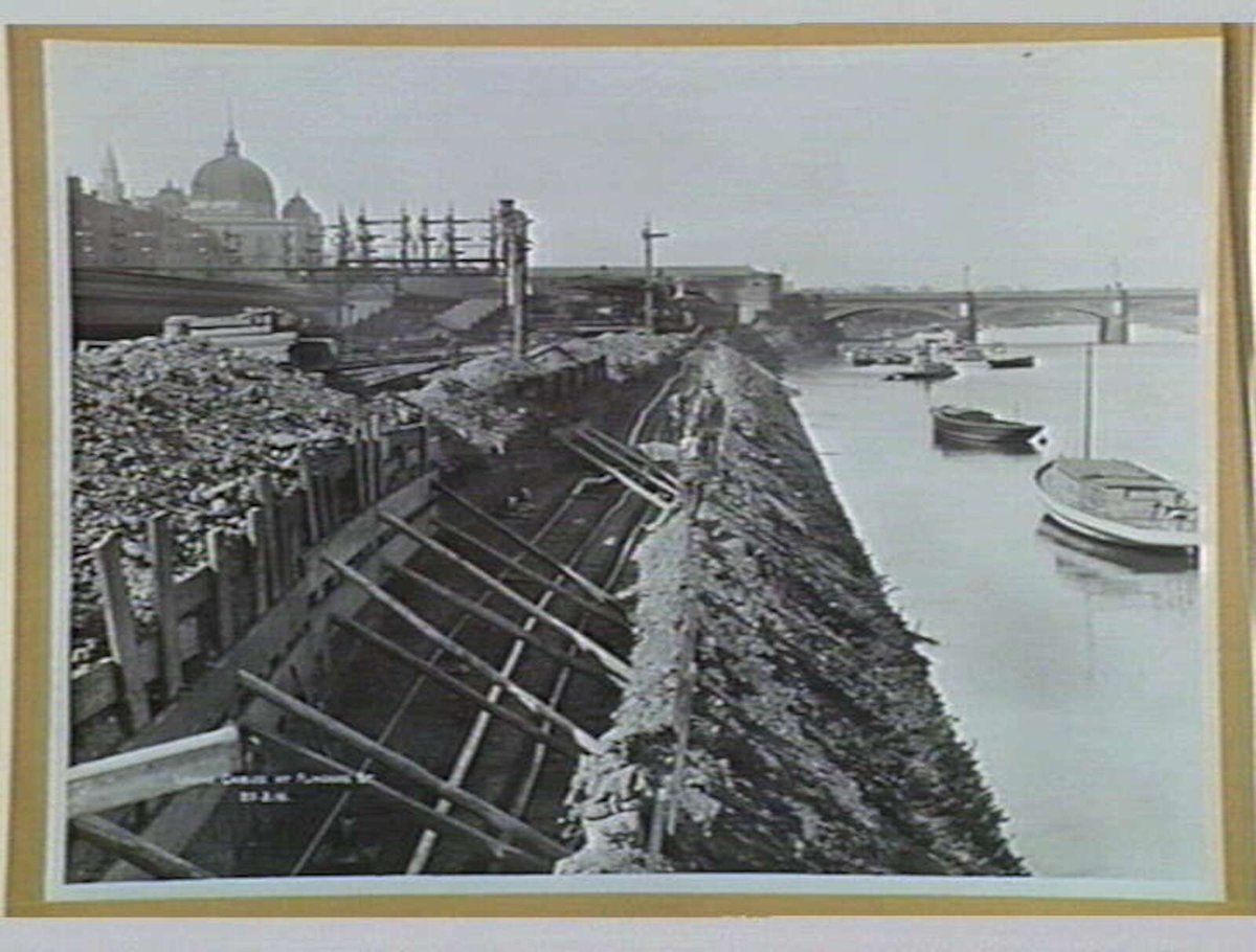 Laying Cables at Flinders St, Melbourne City (1916)