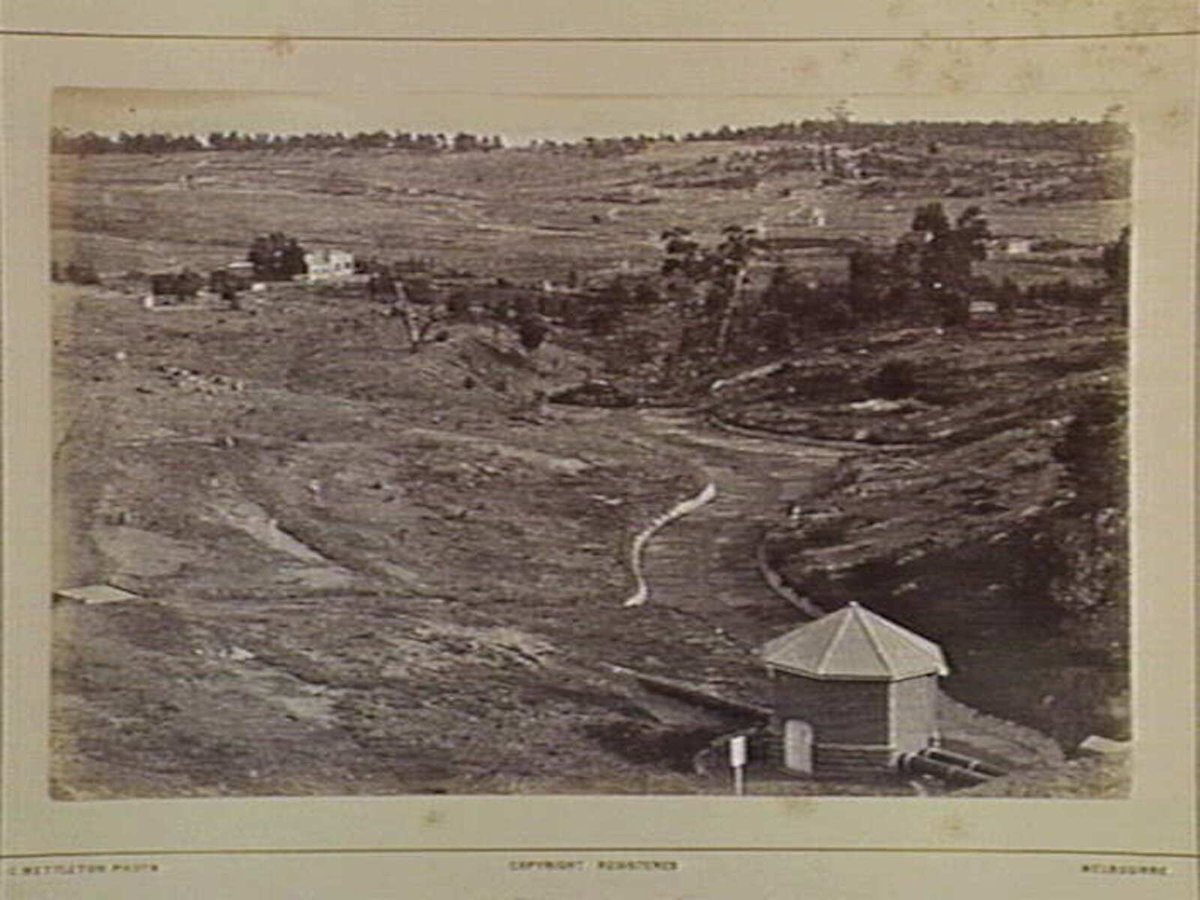Gong Gong. Ballarat Water Works, 100 Miles W from Melbourne (1870–80)