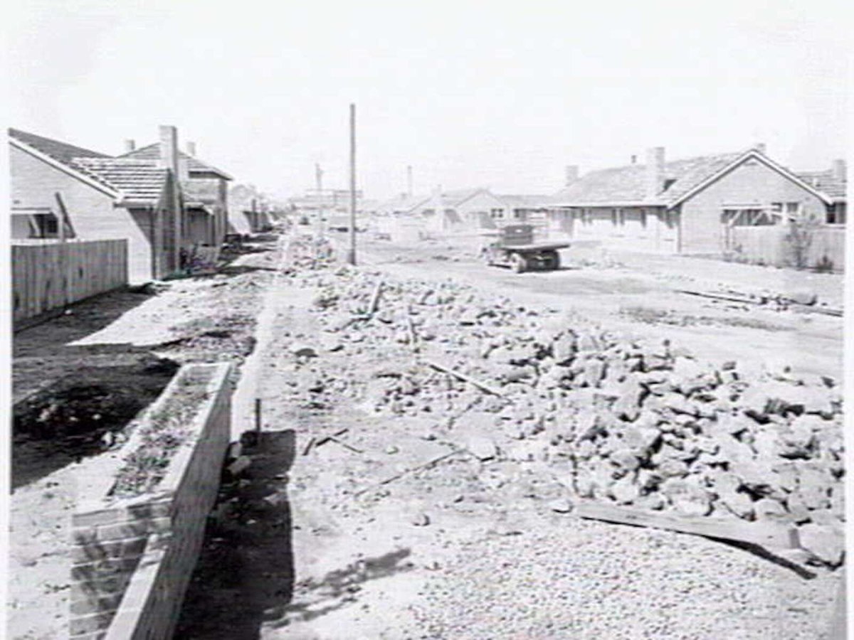 Bridge Road, Richmond, Housing Commission constructions (1940–46)