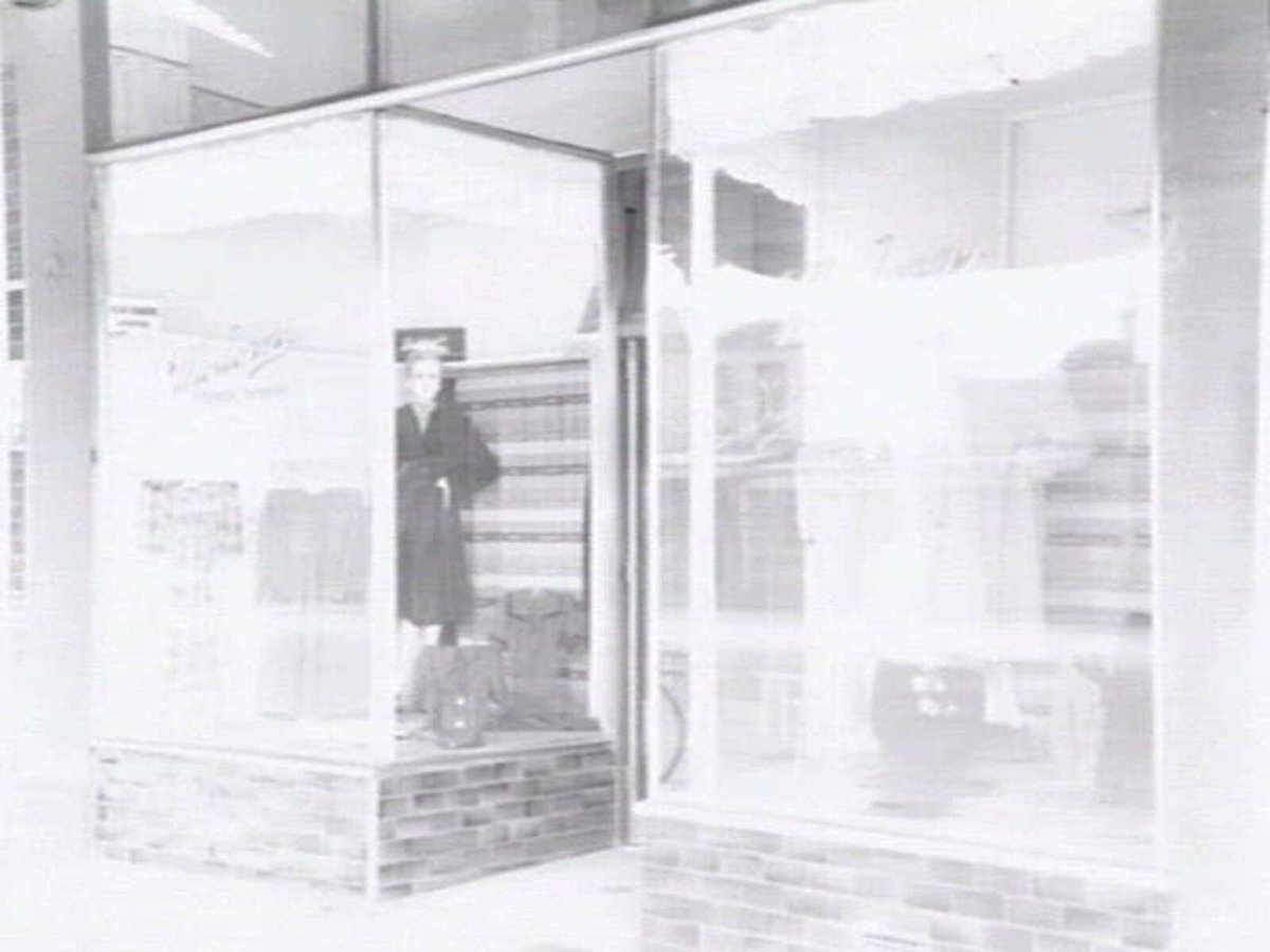 Miss Velda White's 'Modern Frock Shop', 332 Lygon Street, Carlton, Vic (c. 1943)