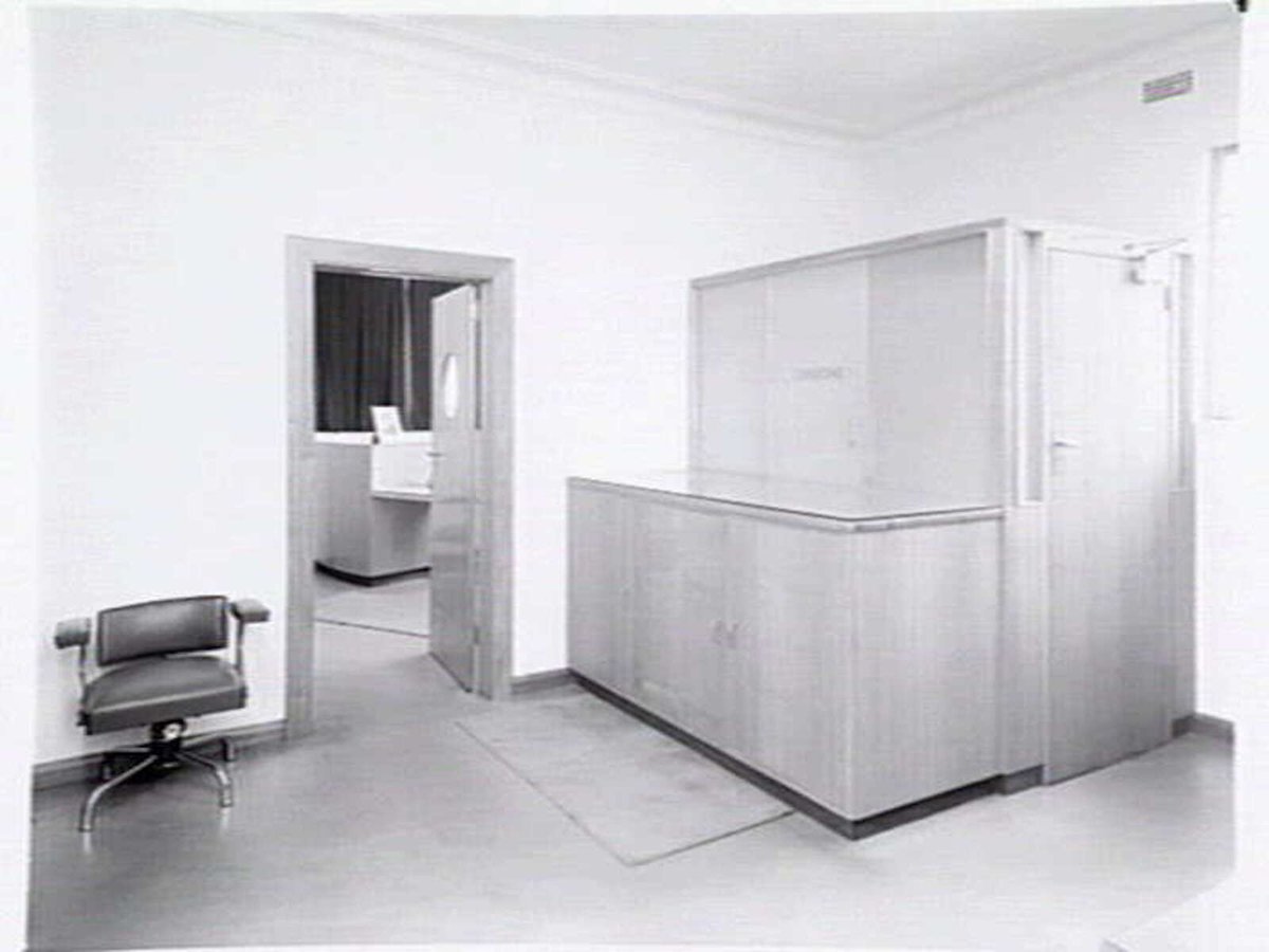 Reception and office area of S.L. Pinkus P/L, frock manufacturers, Munro St., South Melbourne (1948)