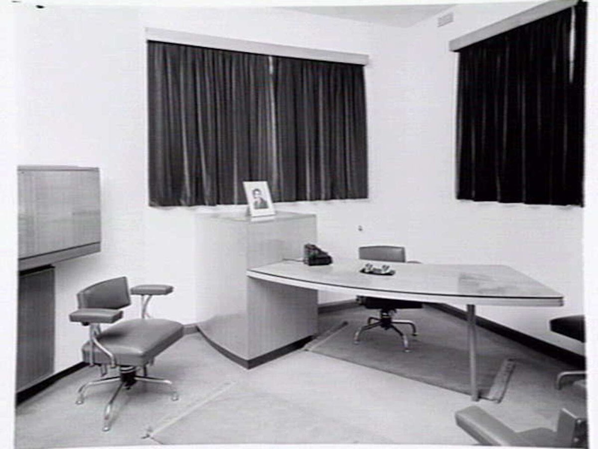 Reception and office area of S.L. Pinkus P/L, frock manufacturers, Munro St., South Melbourne (1948)