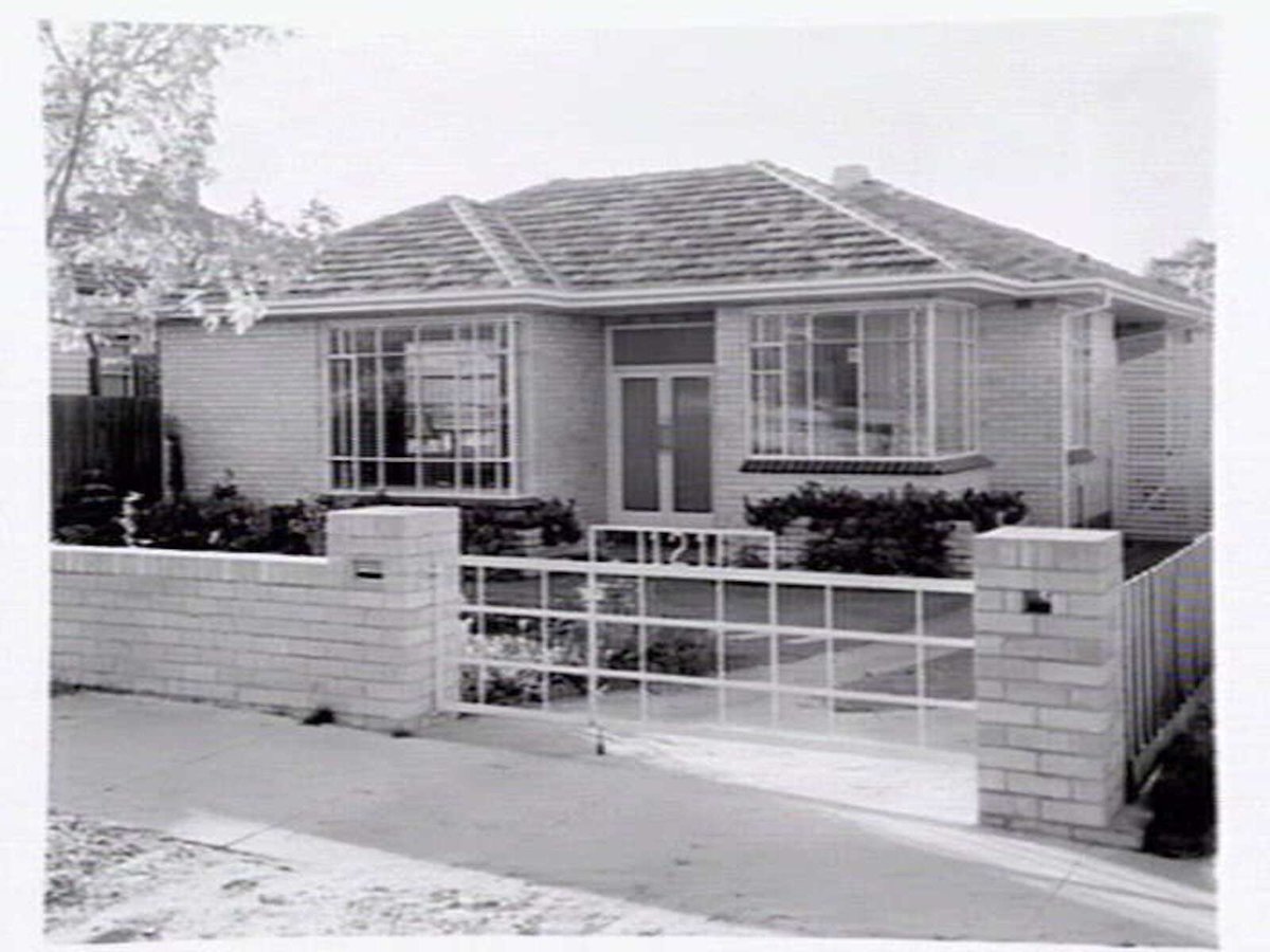 Schwitzer residence showing back patio area and front from the street, 121 Dendy St., Brighton East (c. 1949)