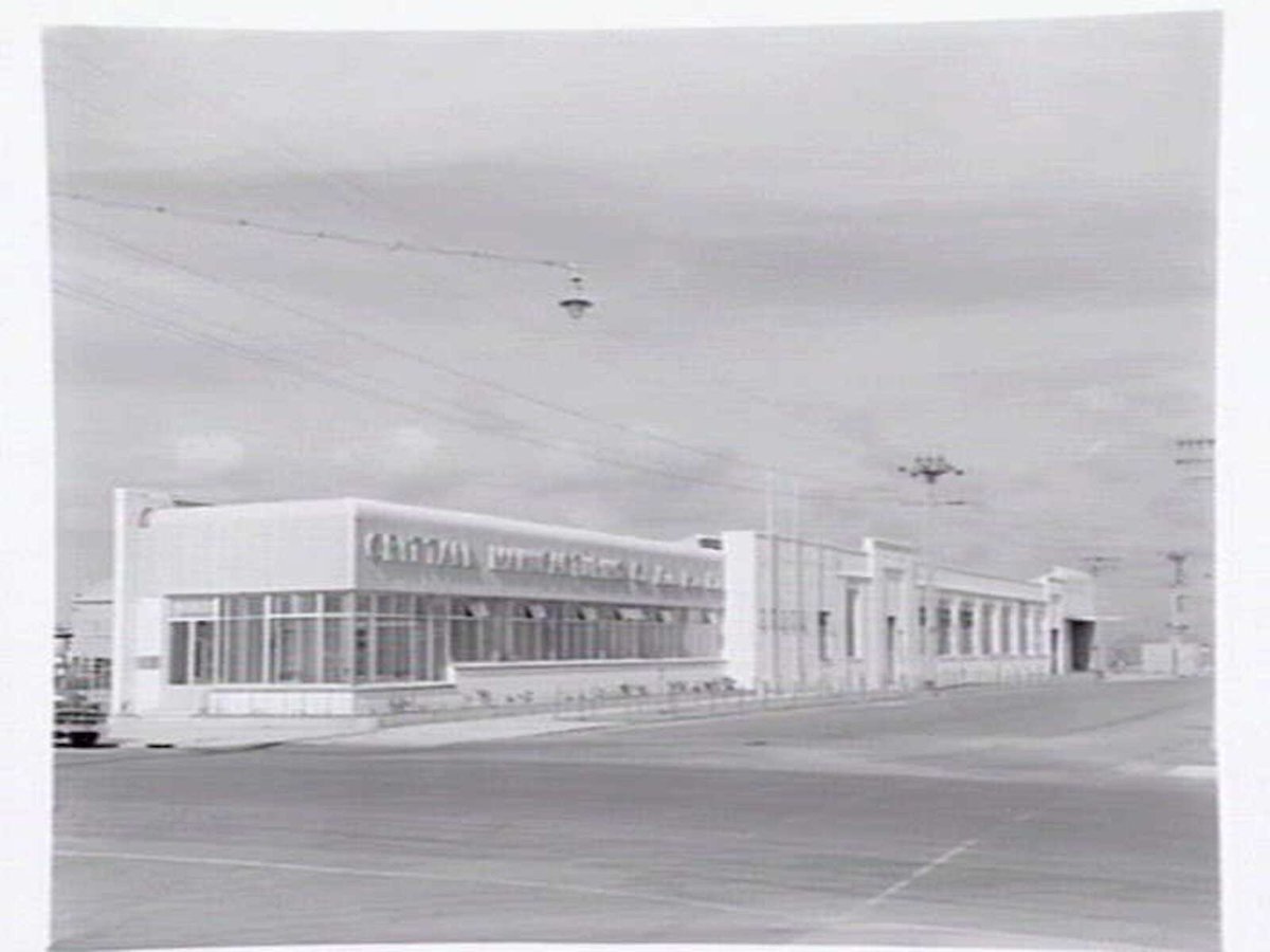 Crittal Manufacturing Co., Hampshire and Derby Road, Sunshine (c. 1950)