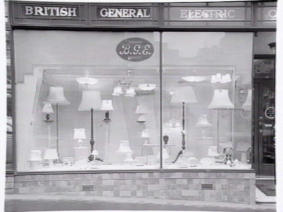 Display windows at British General Electric (BGE) store, Magnet House, 388 Bourke Street, Melbourne, Melbourne City (c. 1952)