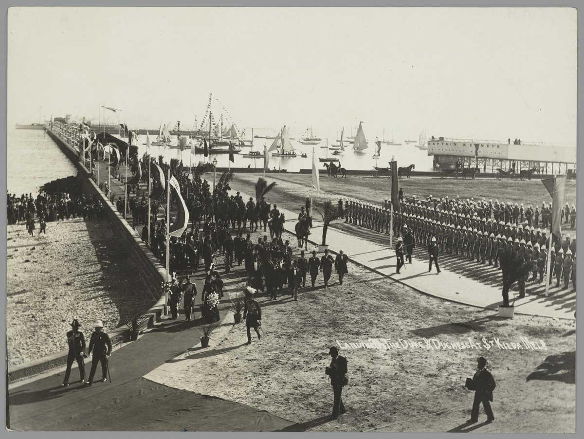 Landing of The Duke & Duchess [of York] At St. Kilda Melb. [i.e. Melbourne], St Kilda (1939)
