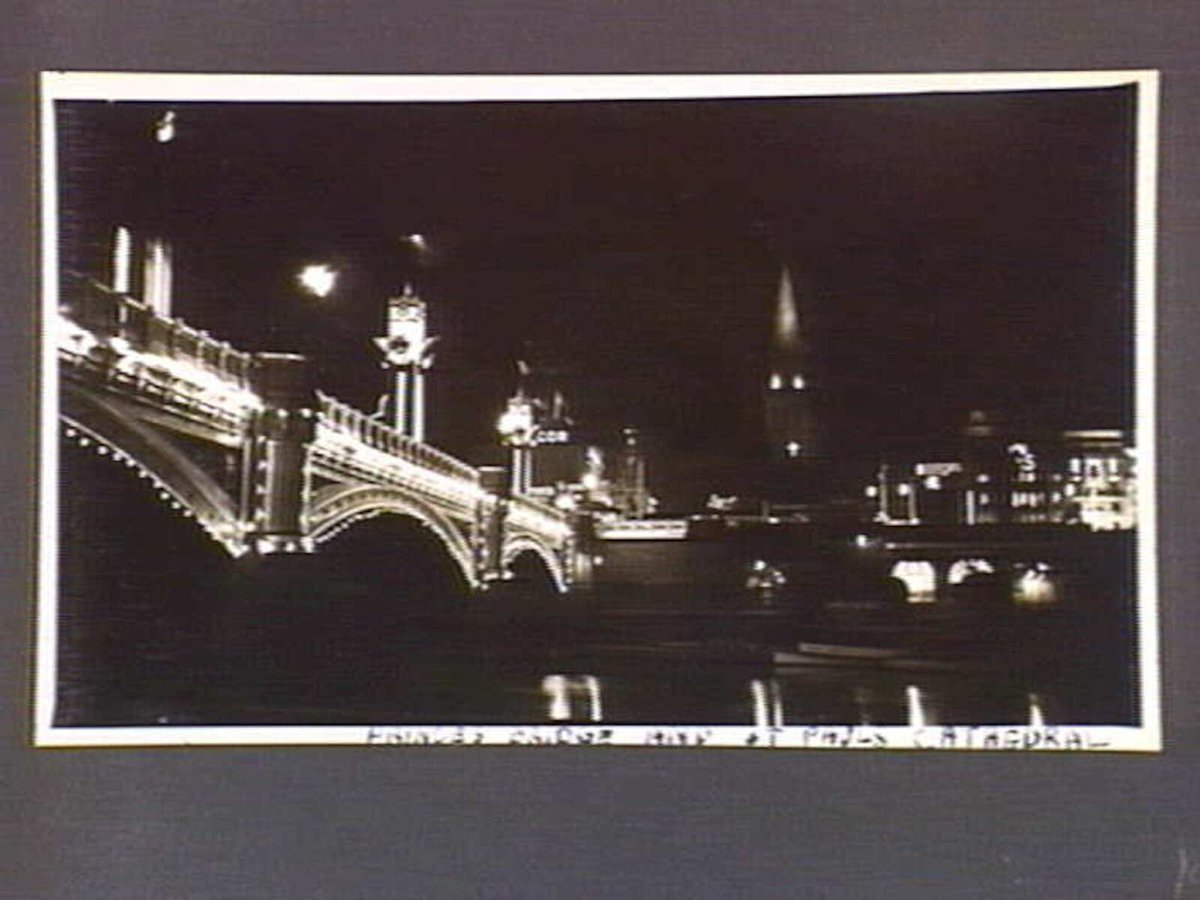 Princes Bridge and St. Pauls Cathedral [Melbourne], Melbourne City (1934)