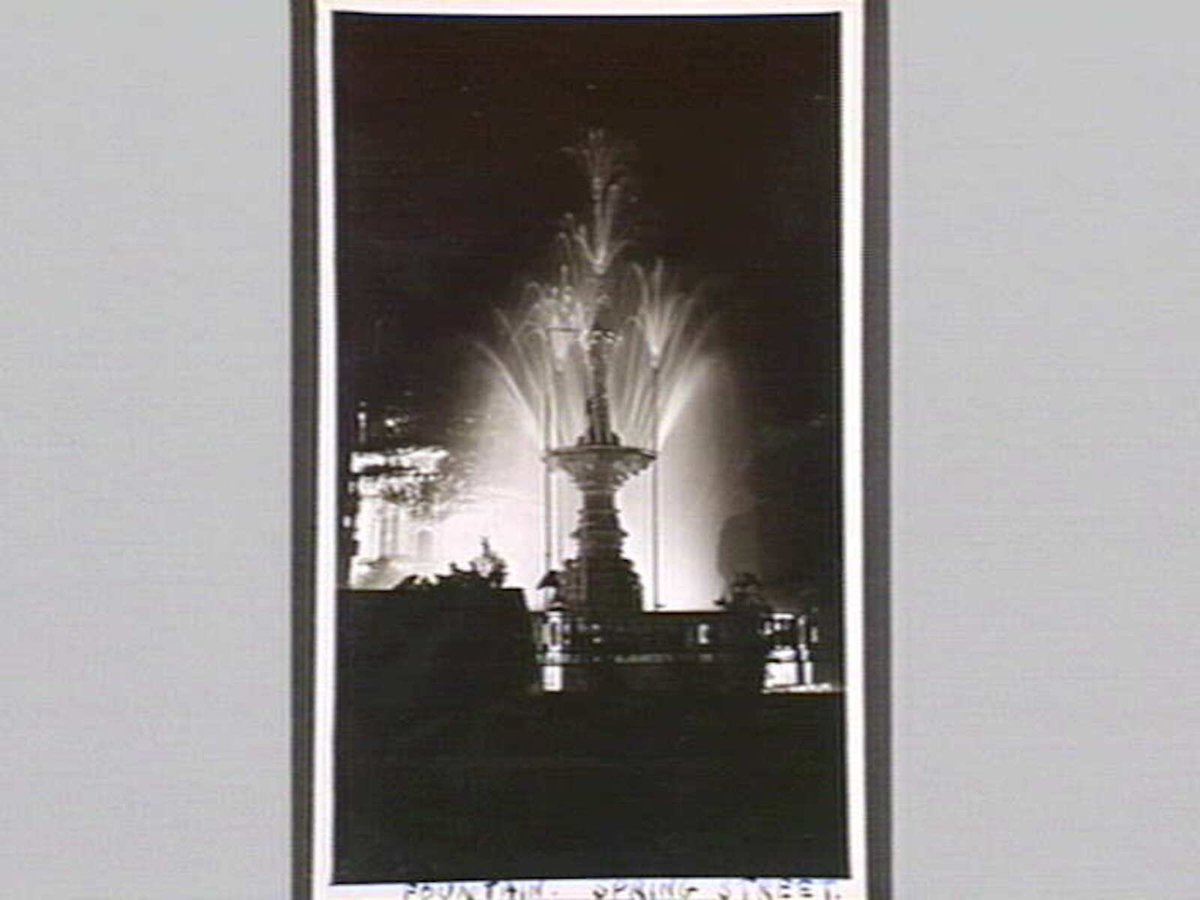 Fountain. Spring Street. [Melbourne], Melbourne City (1934)