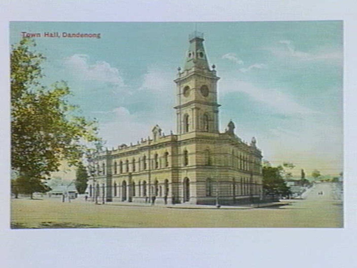 Town Hall, Dandenong (c. 1910)