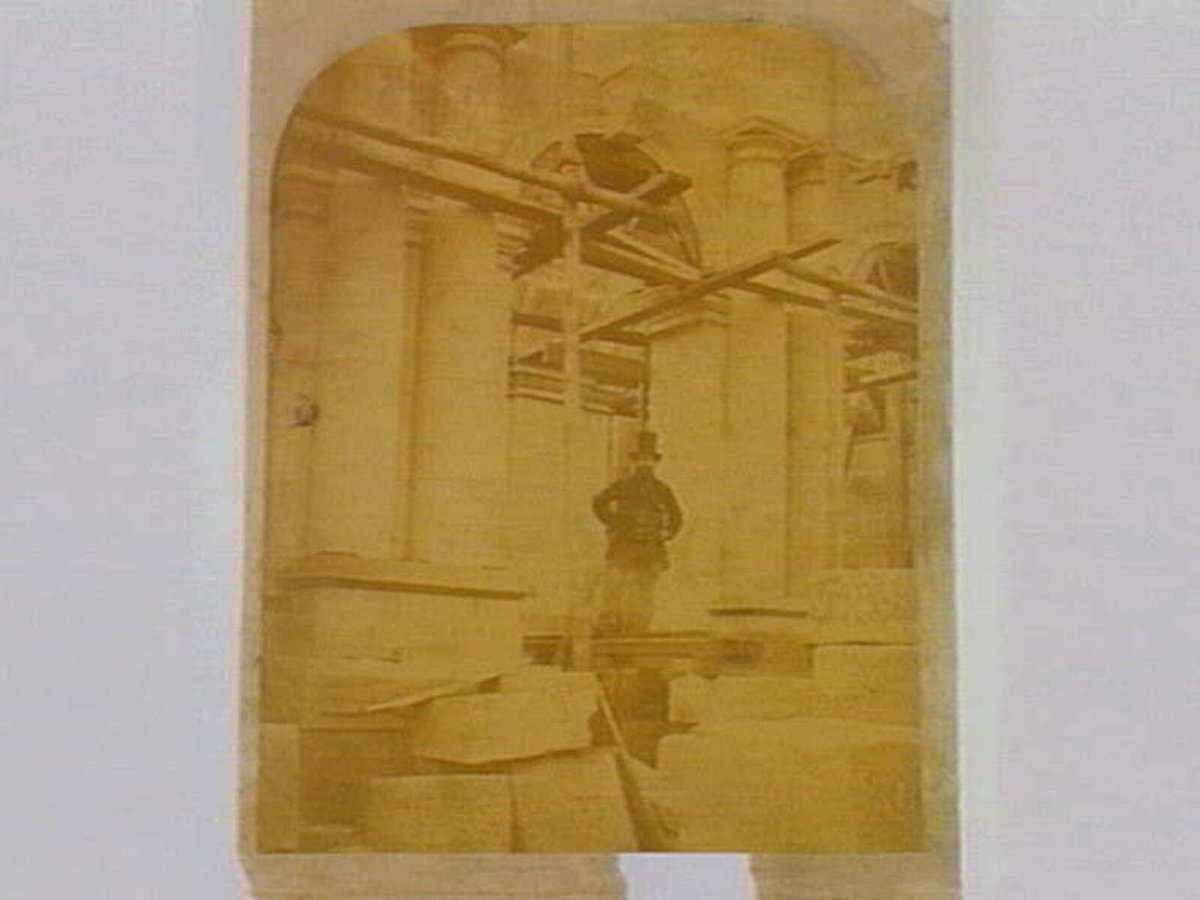 At New Post Office Mel [i.e. Melbourne], Melbourne City (1861)